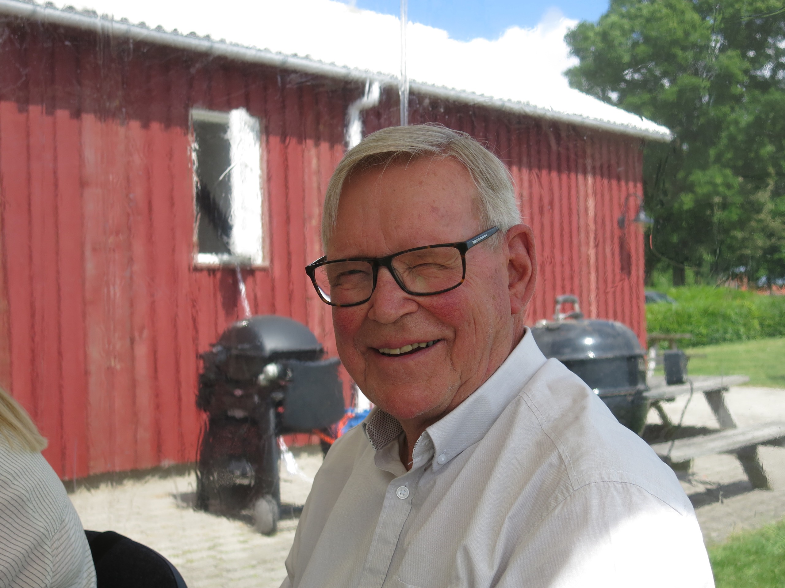 Aksel